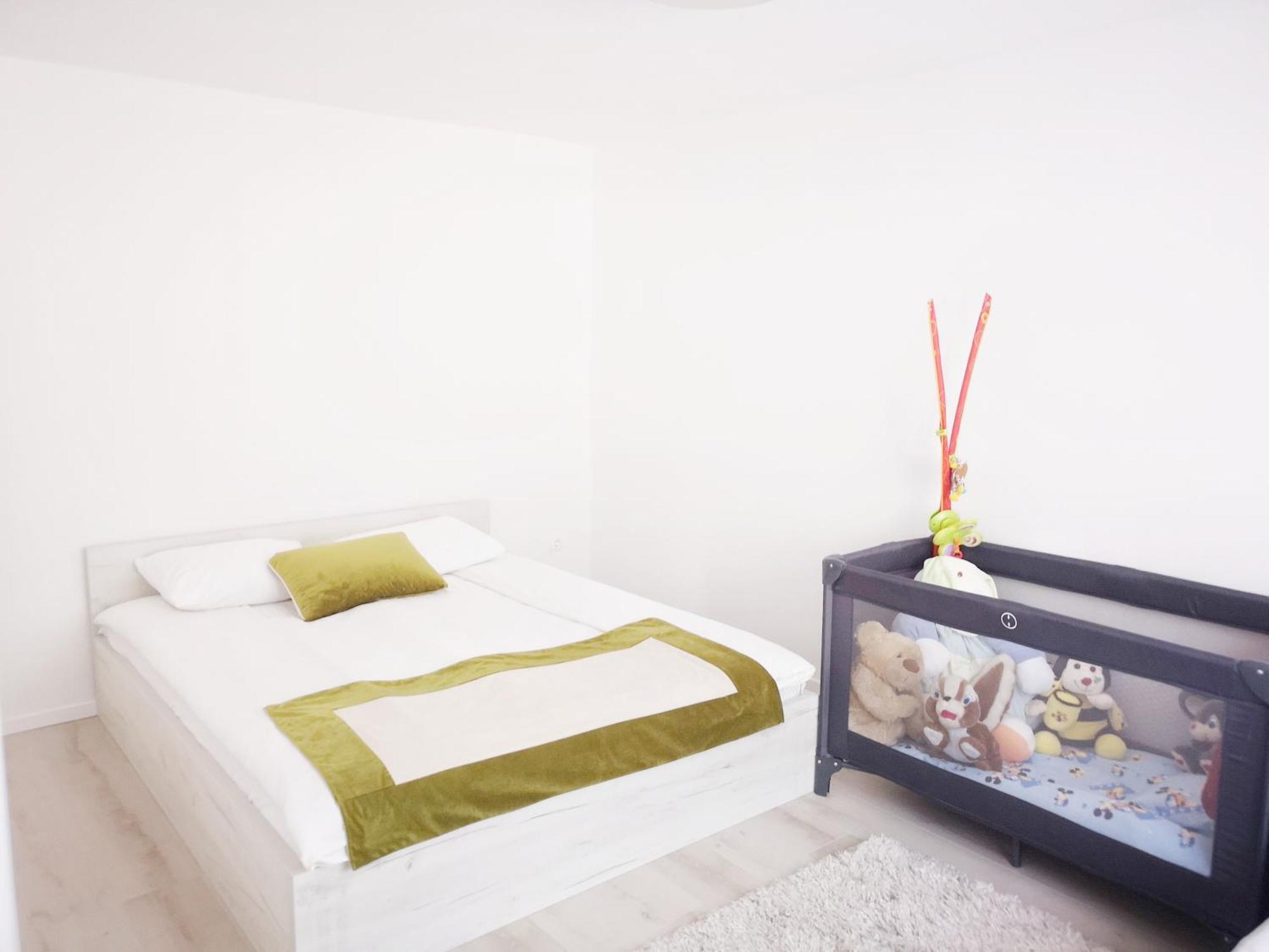 Family Apartment With Garden ซาราเยโว ห้อง รูปภาพ